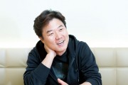 나영석 PD, 강원 산불피해 복구 숲 조성 위해 토크콘서트 개최